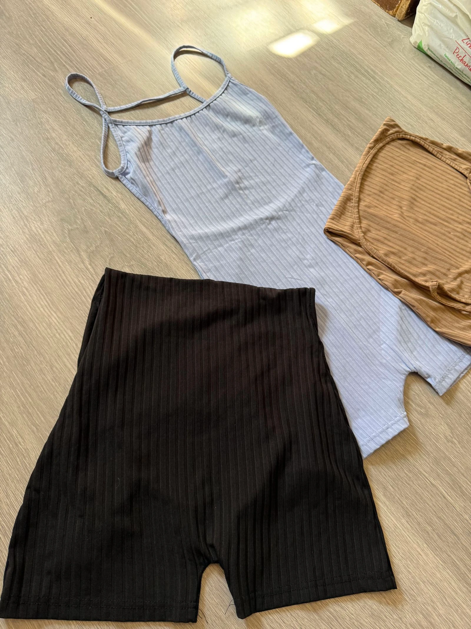 Pack / Kort mono van côtelé (beschikbaar in verschillende kleuren) – photo 3